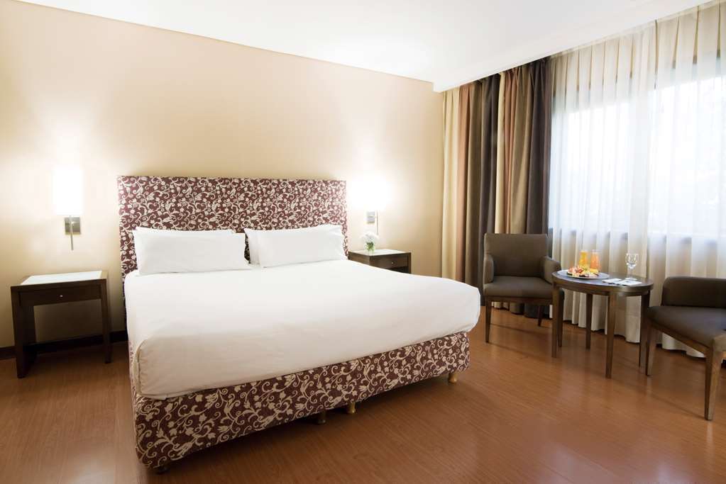 Hotel Nh Cordillera